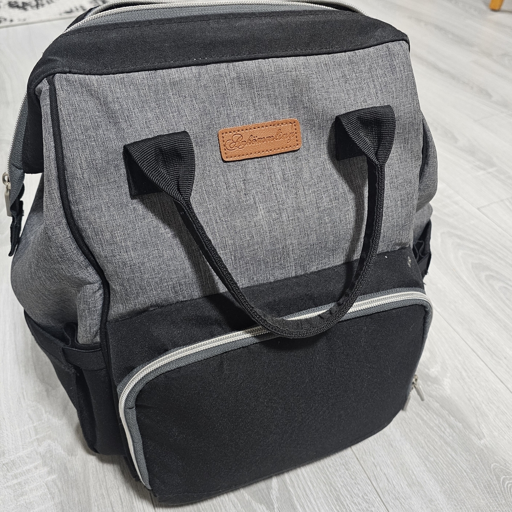 Ankommiling Chic Black and Gray Diaper/Baby  Bag